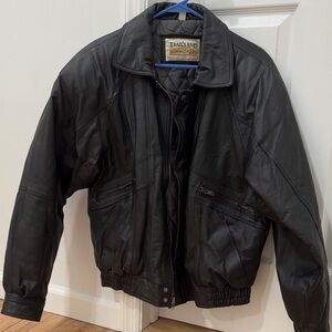 Men's Vintage Black Leather Bomber Jacket